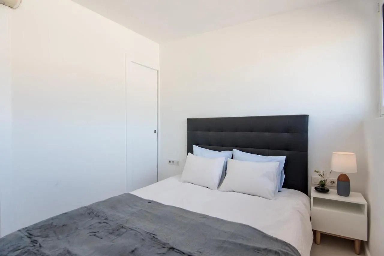 Exclusive Sagrada Familia Penthouse With Sea Views Apartment Barcelona